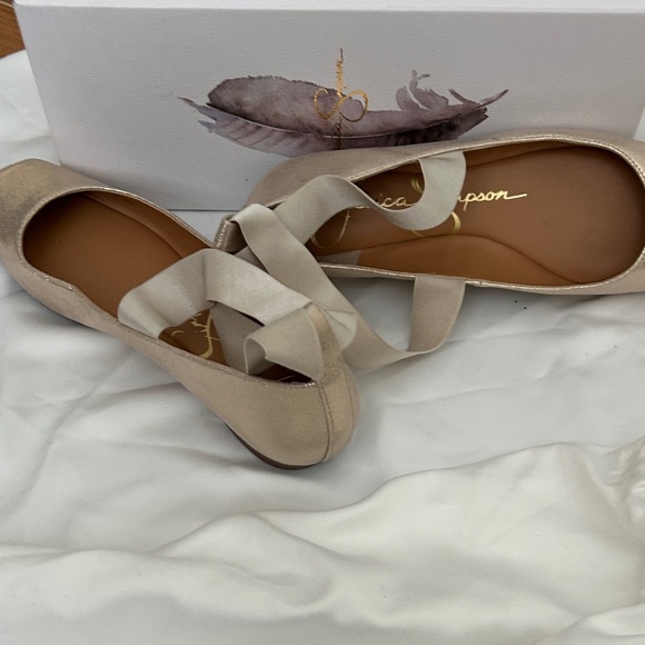 Jessica Simpson Metallic Ballet Flats - Picture 2 of 3
